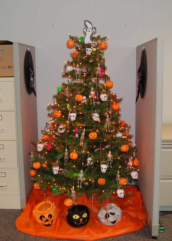 Tabletop Halloween Tree