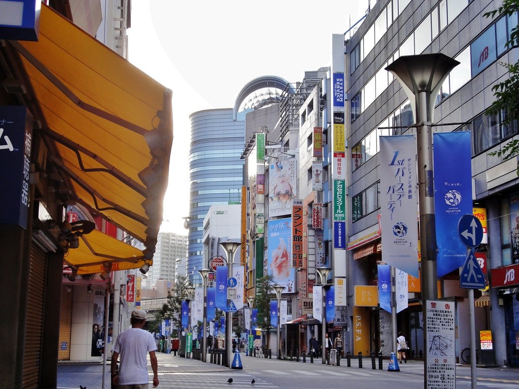 Sunshine 60 Street
