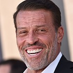 Tony Robbins: Know How Your Financial Adviser Gets Paid