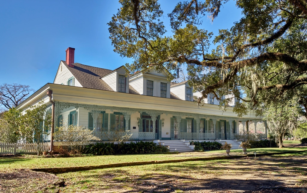 Manor house c.-1796 Myrtles Plantation